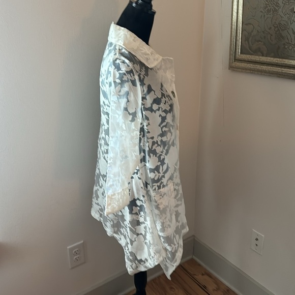 Mirror Image floral print buttoned down long sheer top blouse cover up Sz M - Picture 3 of 5